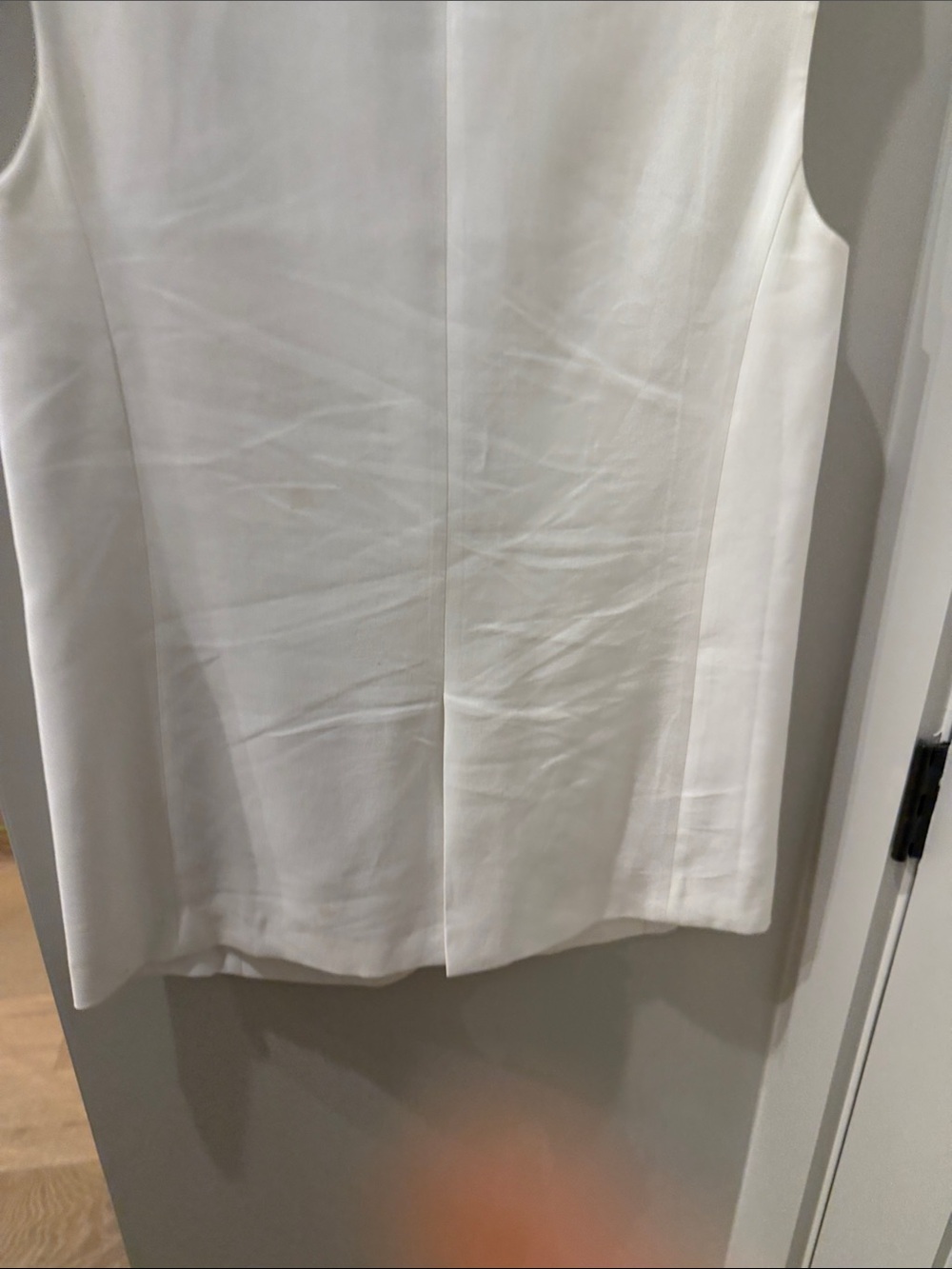 Vince Camuto White Sleeveless Tailored Blazer Vest - Picture 8 of 8